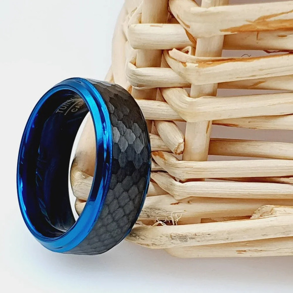 "Hammered Center Black & Blue Tungsten Wedding Band, GALTUN937 - Picture 4 of 5